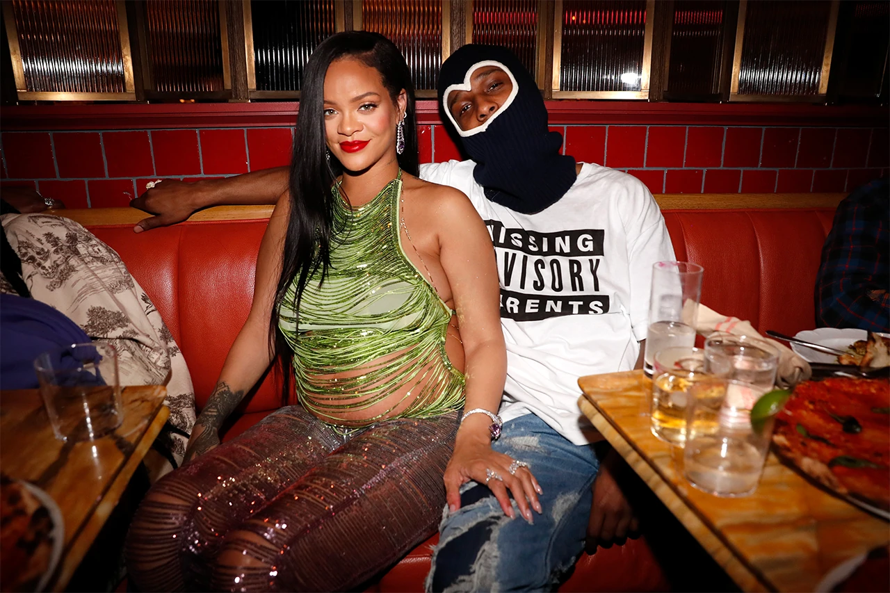 https-hypebeast.com-wp-content-blogs.dir-6-files-2023-07-rihanna-asap-rocky-married-1.jpg.webp