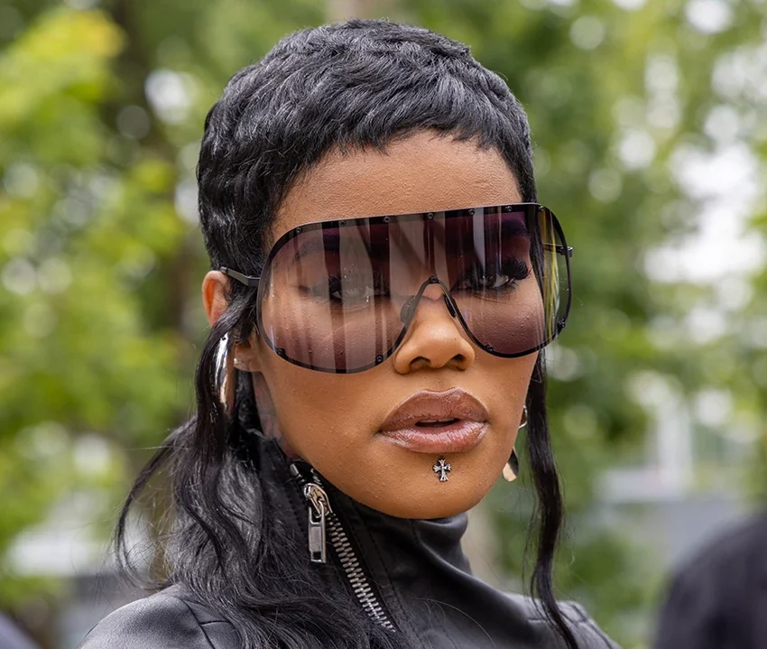 las-mujeres-negras-reviven-el-estilo-mullet-para-el-verano-2023.webp