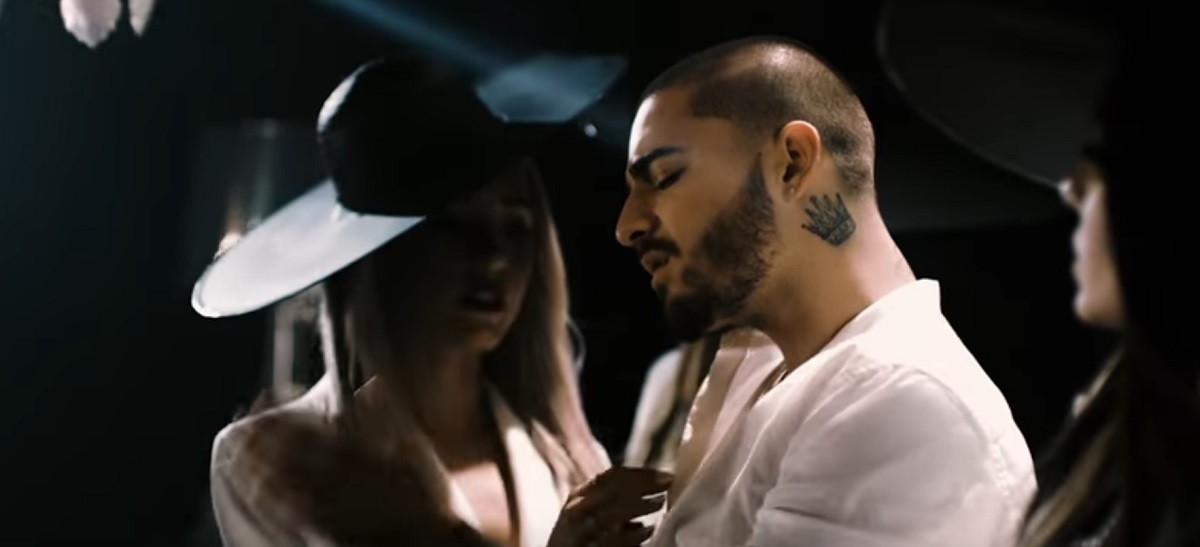 Captura del videoclip de Cuatro Babys, de Maluma