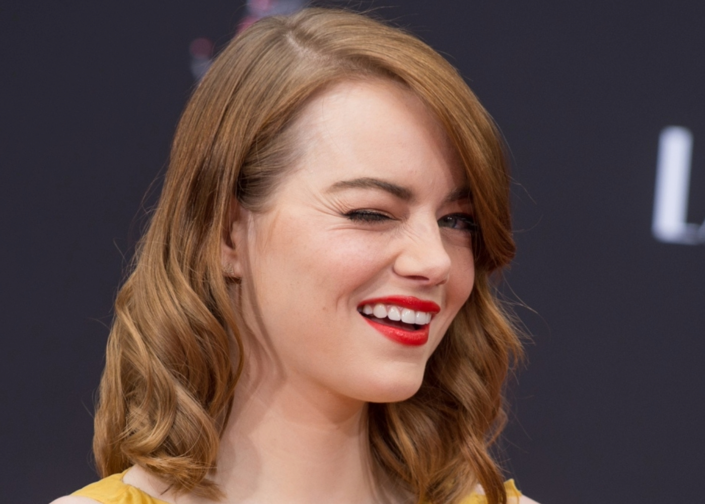 Emma-Stone-cover-24112023-2.jpeg