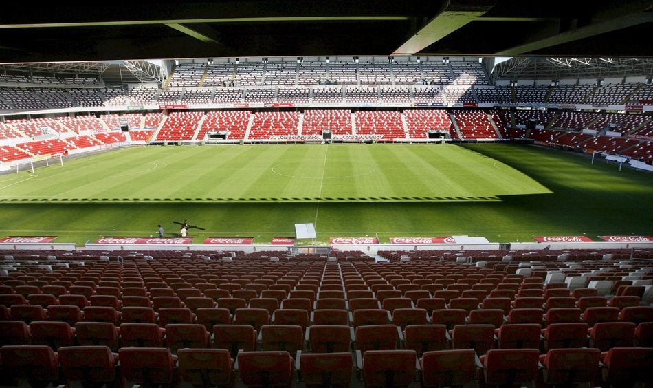 Imagen del estadio del Molinón en Gijón donde se disputará el partido entre ambas selecciones el 24 de marzo del próximo año. 
