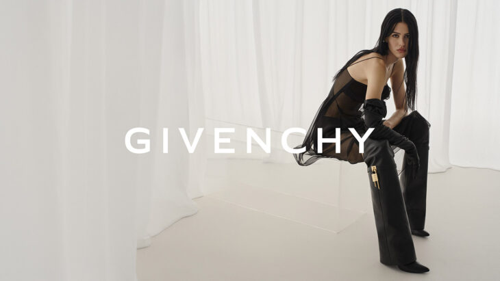 ©GIVENCHY, Photography by Kacper Kasprzyk

