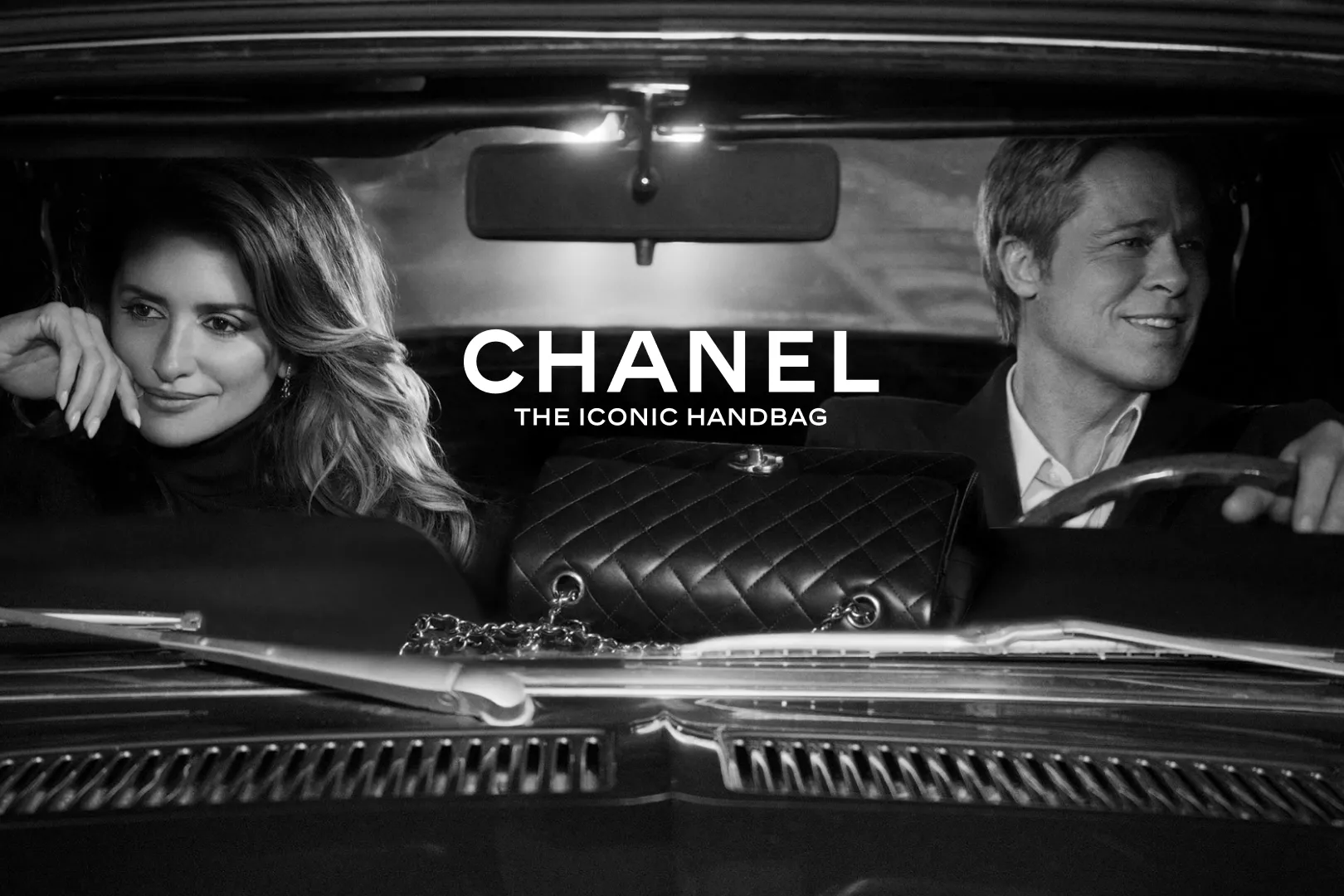 CHANEL_24_ICONIC_HANDBAG-62SEC-HD-GHOSTFRAME00090000.webp