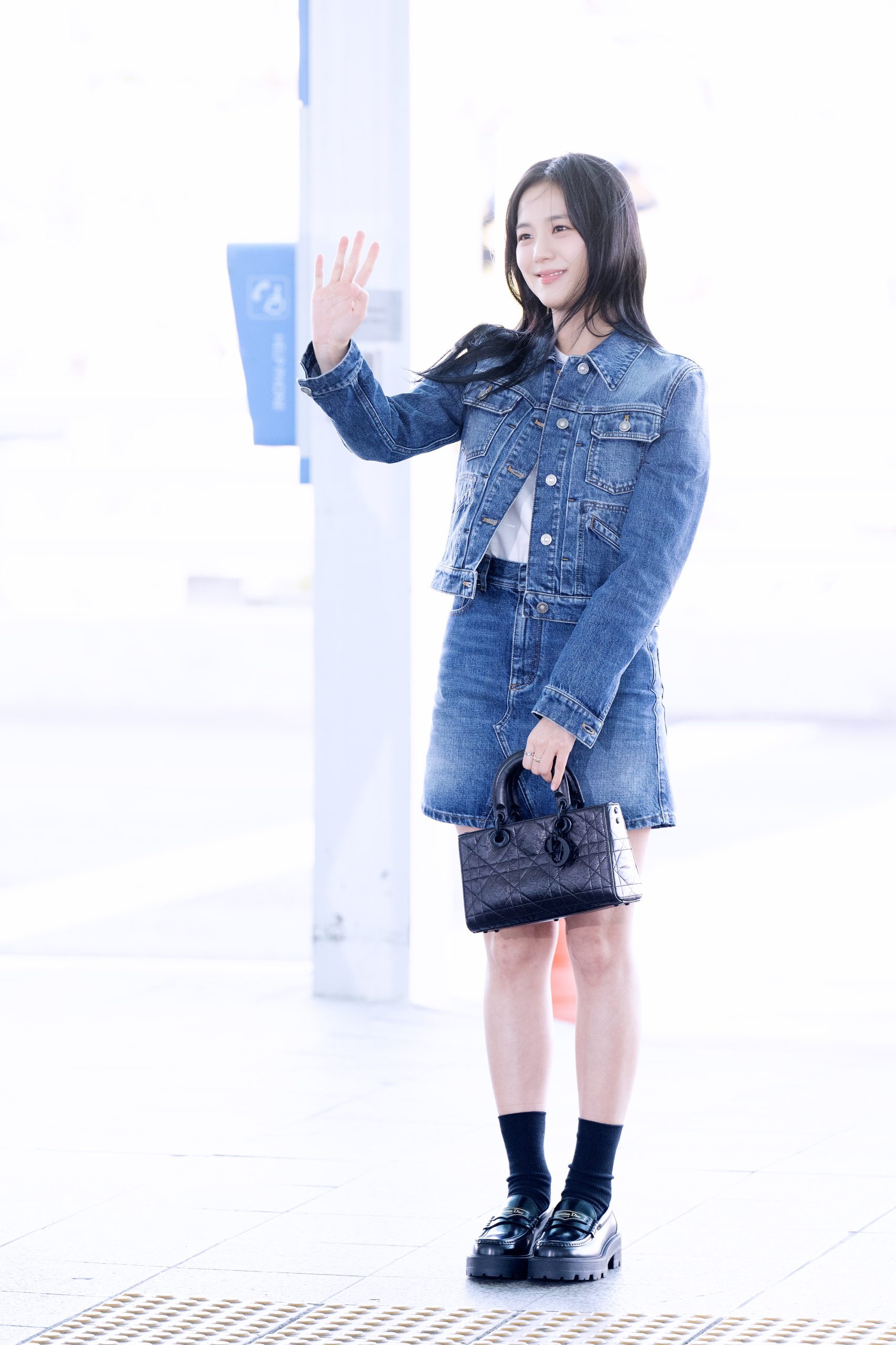 Dior_29042024-Jisoo.jpeg