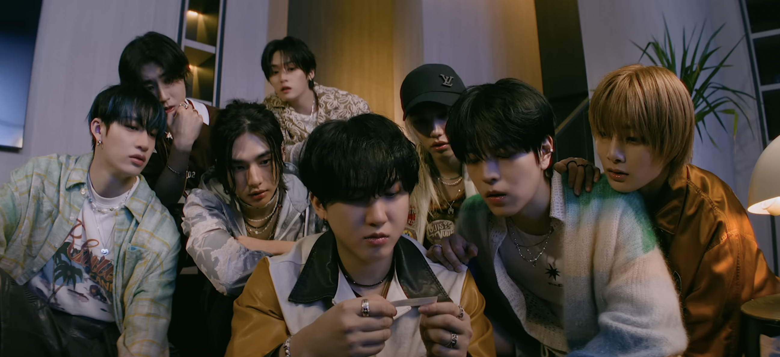 StrayKids_Ate-Trailer_190424_Cover.png