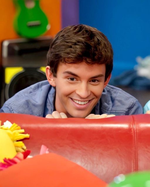 JonathanBailey_250624_DisneyChannel.jpeg