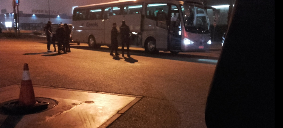 El autobús en el que viajaban los miembros de la CUP