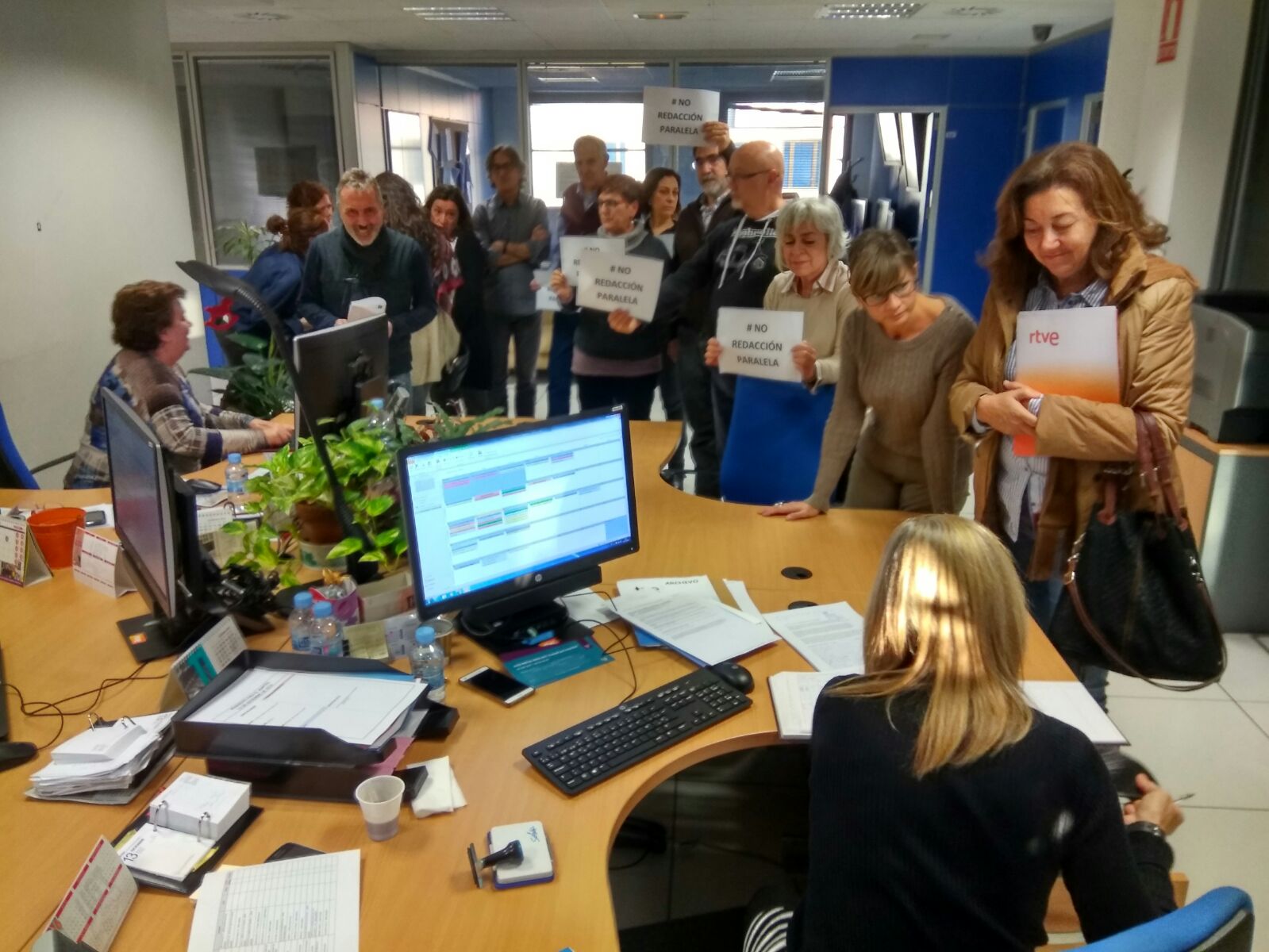 Los trabajadores de Torrespaña protestan contra la Redacción Paralela de RTVE