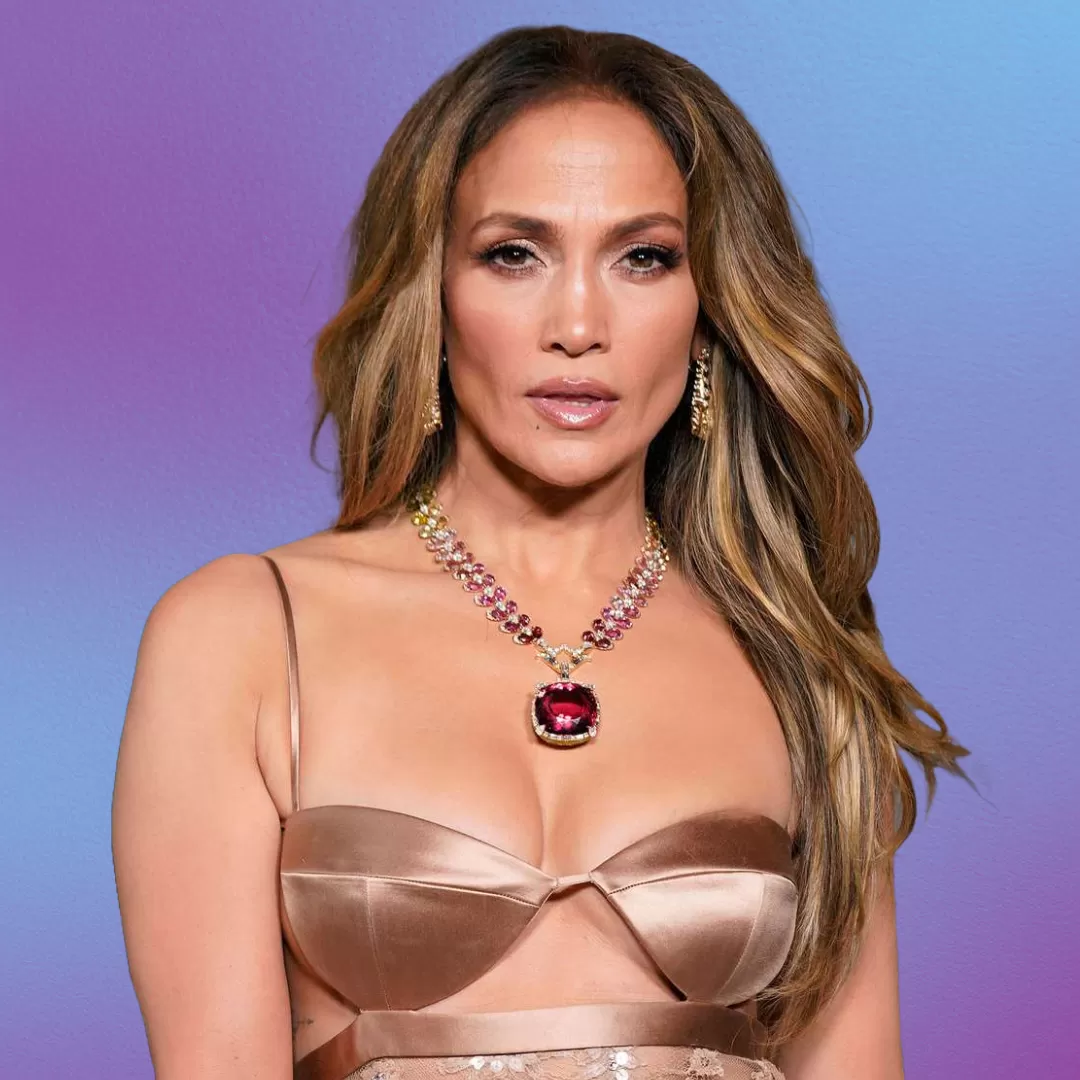 JenniferLopez_Cover_111024.webp