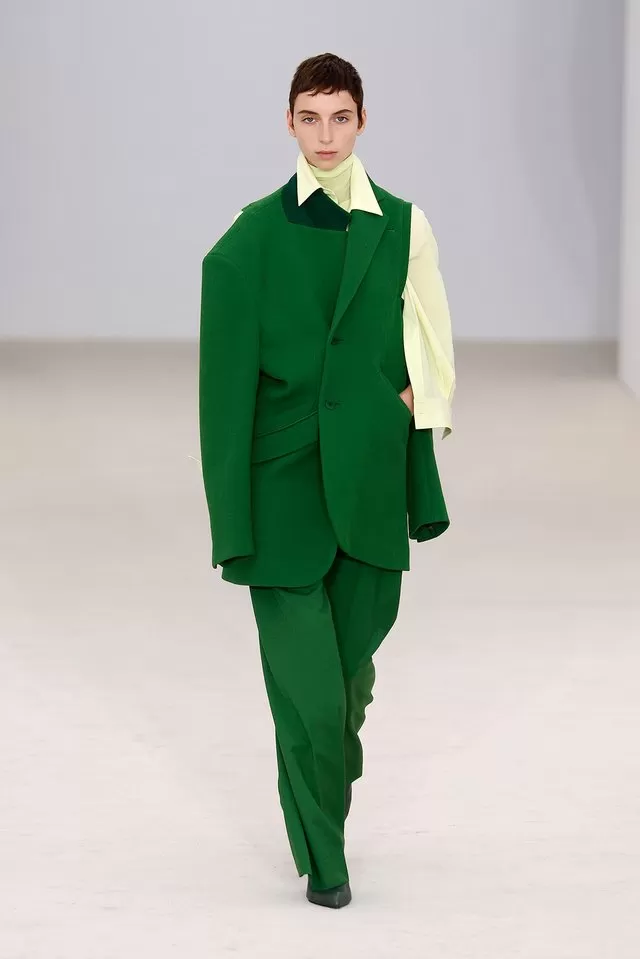 Issey_Miyake_SS26_1_181225.webp