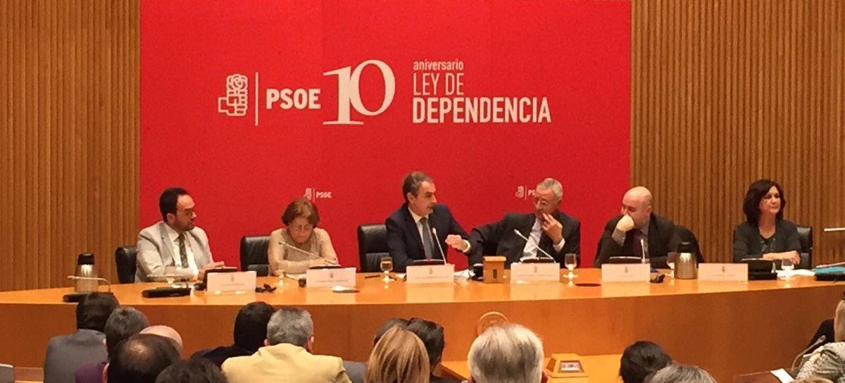 José Luis Rodríguez Zapatero, en la reunión con el grupo parlamentario socialista por el décimo aniversario de la Ley de Dependencia.