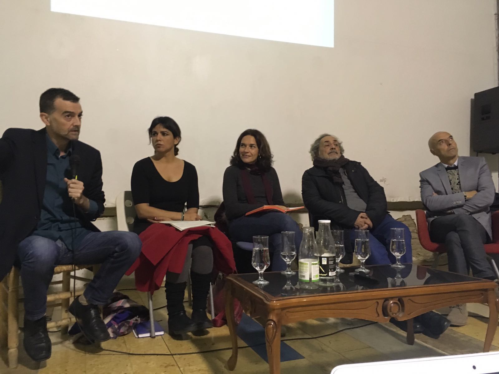 Antonio Maíllo, Teresa Rodríguez, Lina Gálvez, José Chamizo y Antonio Hurtado, anoche en un debate en Sevilla. 
