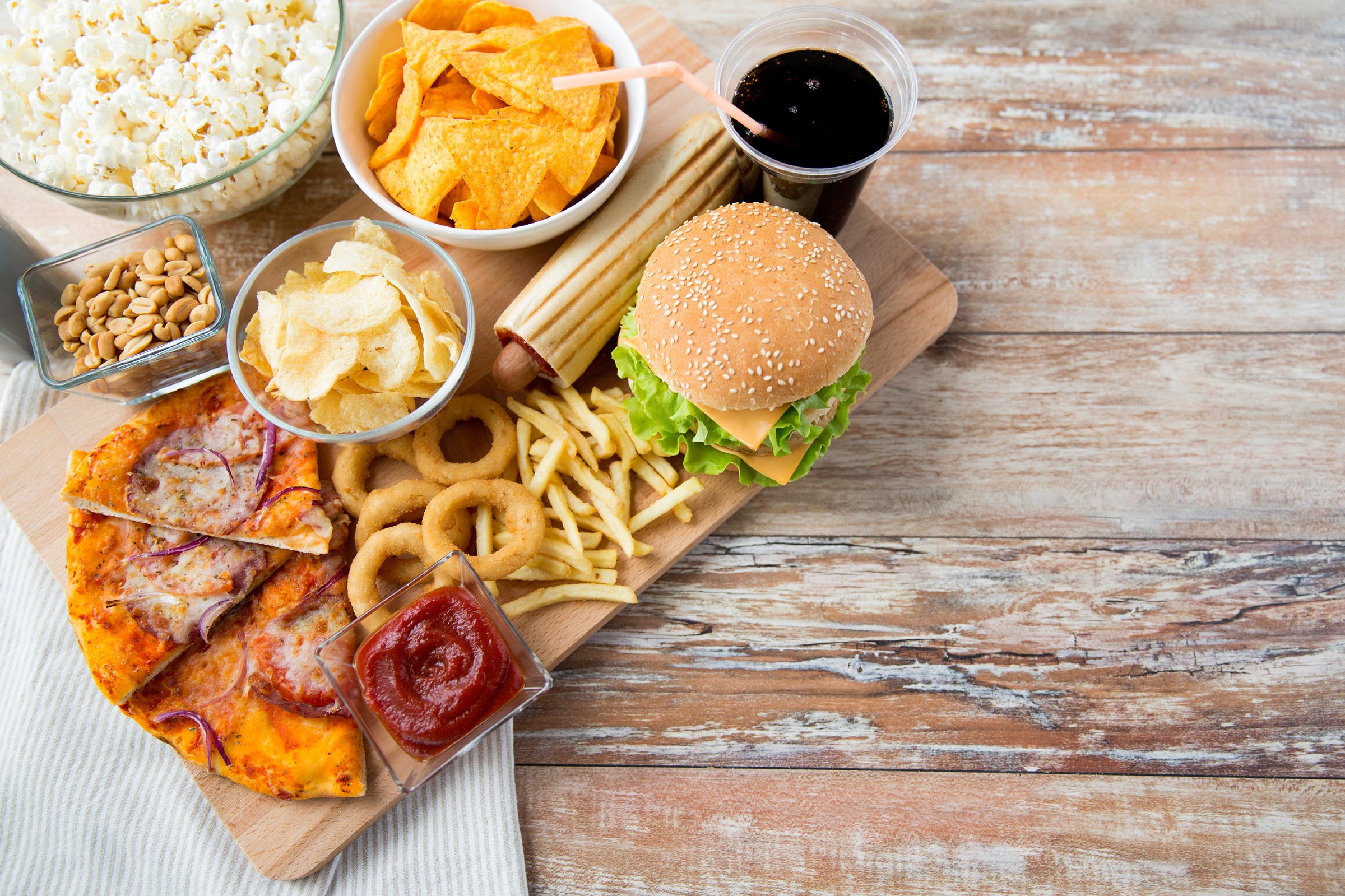 ¿Qué oscura razón te lleva a desear la comida basura?