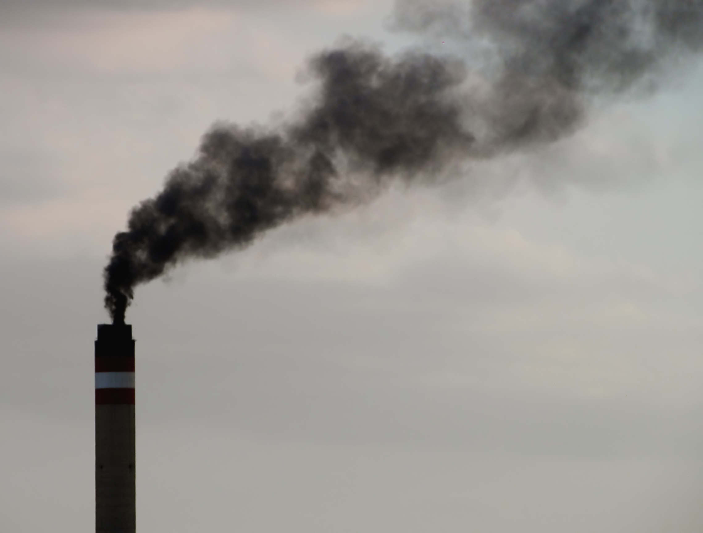 La contaminación en España supera los límites de la salud durante 150 días