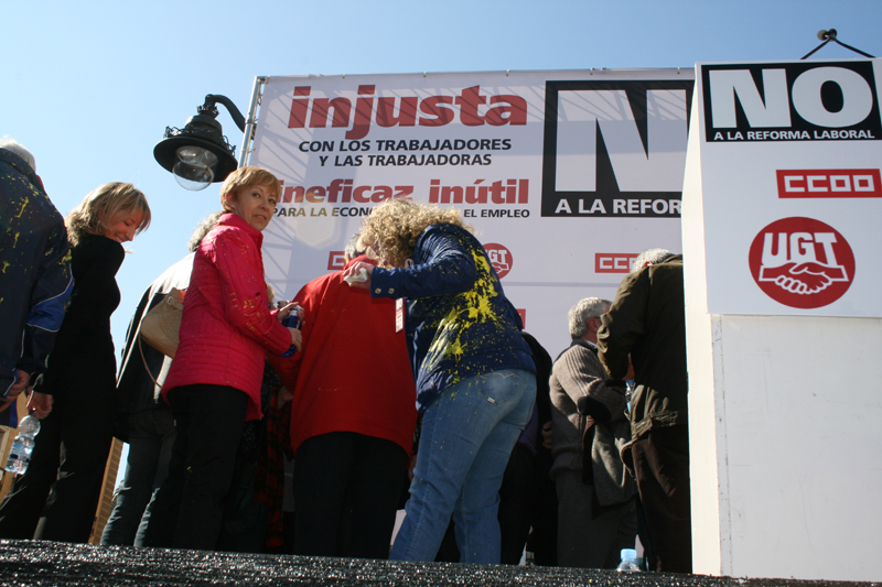 Imagen de archivo de una protesta de los sindicatos contra la precariedad laboral y los recortes.