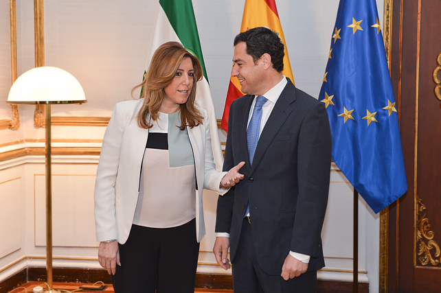 Susana Díaz y Juanma Moreno en una reunión en el palacio de San Telmo.
