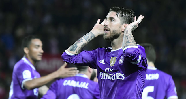 El defensa del Real Madrid, Sergio Ramos durante el encuentro correspondiente a la vuelta de los octavos de final de la Copa del Rey. 