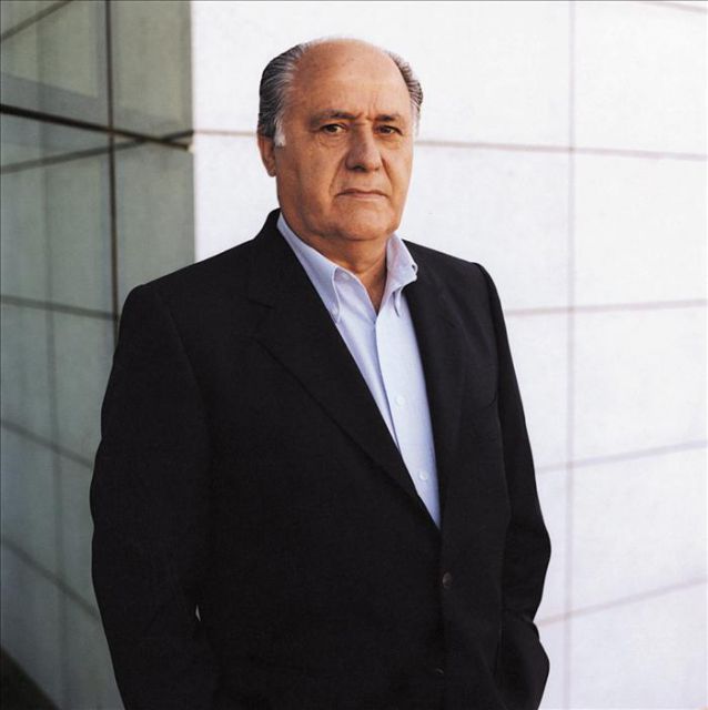 Amancio Ortega ha adquirido el 5% del capital de Enagás y se convierte así en el mayor accionista de la compañía Amancio Ortega ha adquirido el 5% del capital de Enagás y se convierte así en el mayor accionista de la compañía