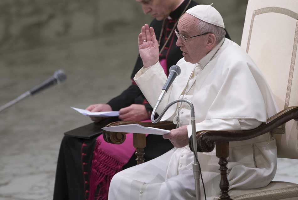 El papa Francisco preside la audiencia general semanal el miércoles pasado. EFE
