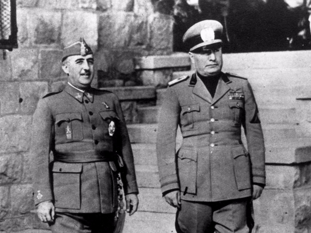 Encuentro de Franco, ya convertido en Caudillo, con Benito Mussolini en la localidad italiana de Bordighera en 1941