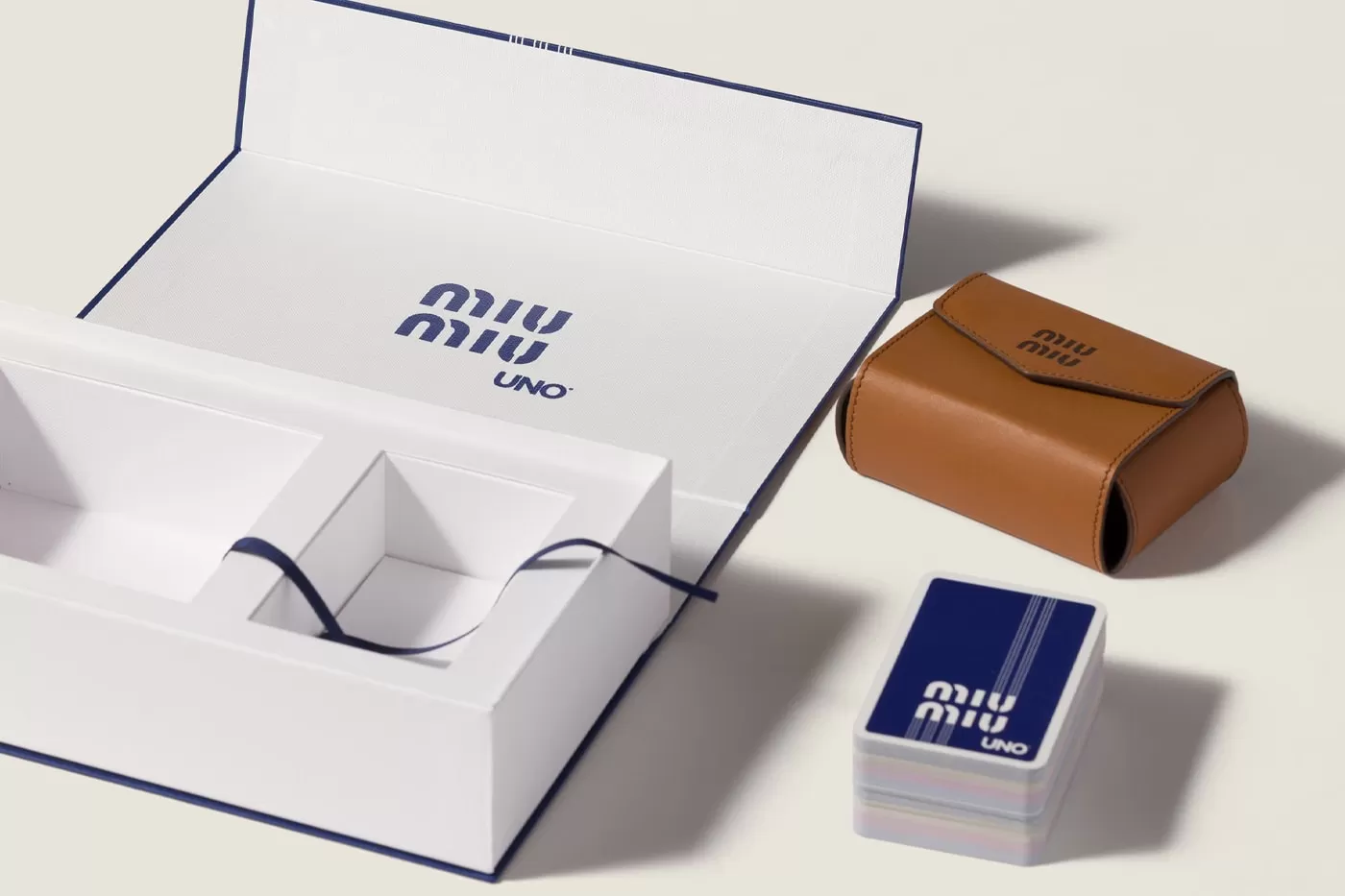 Miu Miu-UNO-3-111225.webp