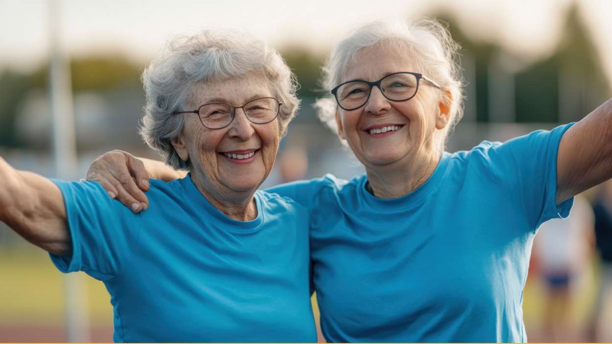 El ejercicio fácil de hacer que los expertos recomiendan en personas mayores