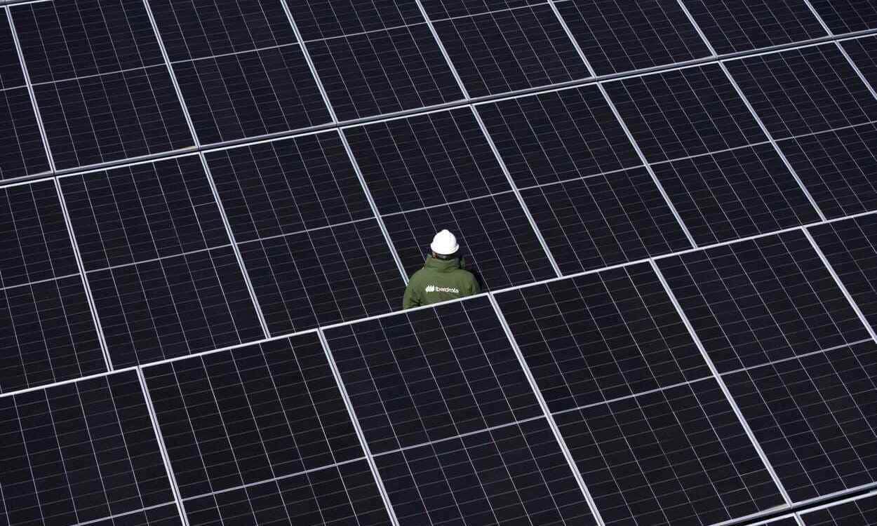 Iberdrola Impulsa La Electrificación De La Industria En Alemania Con La Venta De Energía Limpia A La Acerera Salzgitter. IBERDROLA