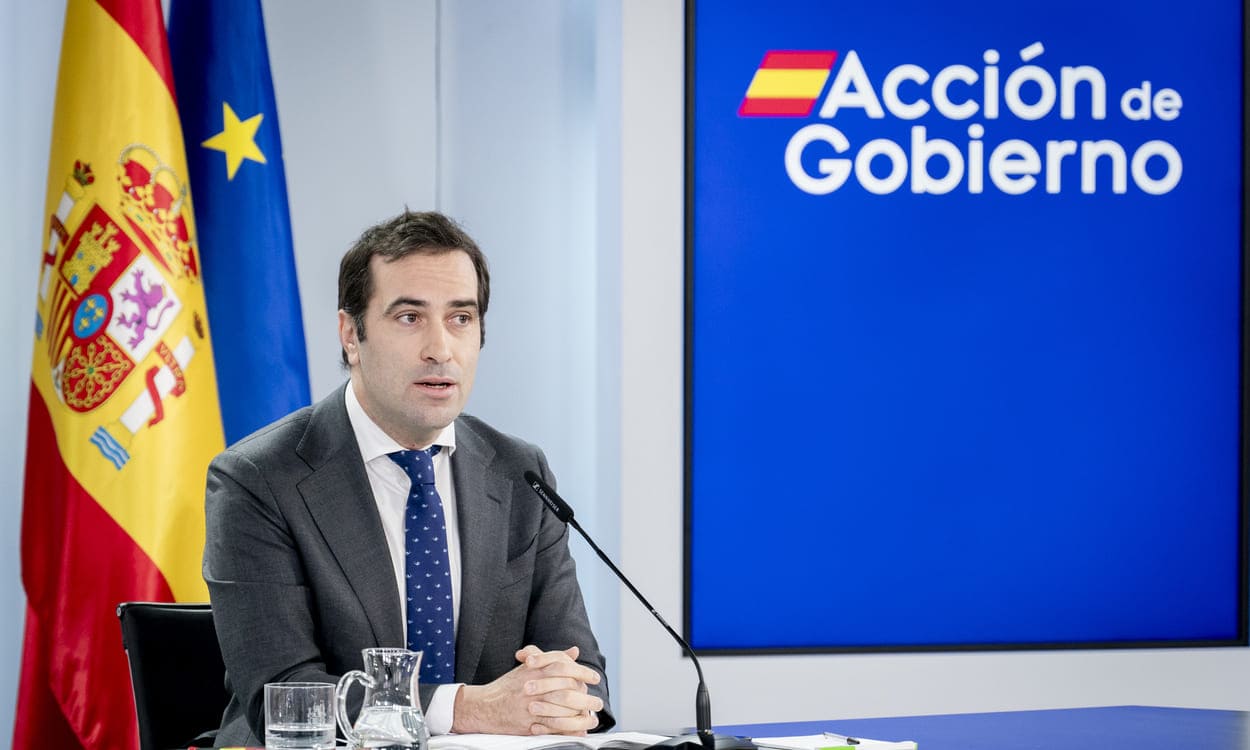 El ministro de Economía, Comercio y Empresa, Carlos Cuerpo, durante una rueda de prensa tras la reunión del Consejo de Ministros. A. Pérez Meca / EP