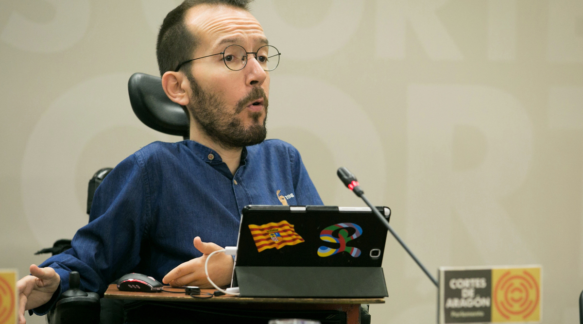 El secretario de Organización de Podemos, Pablo Echenique durante una rueda de prensa