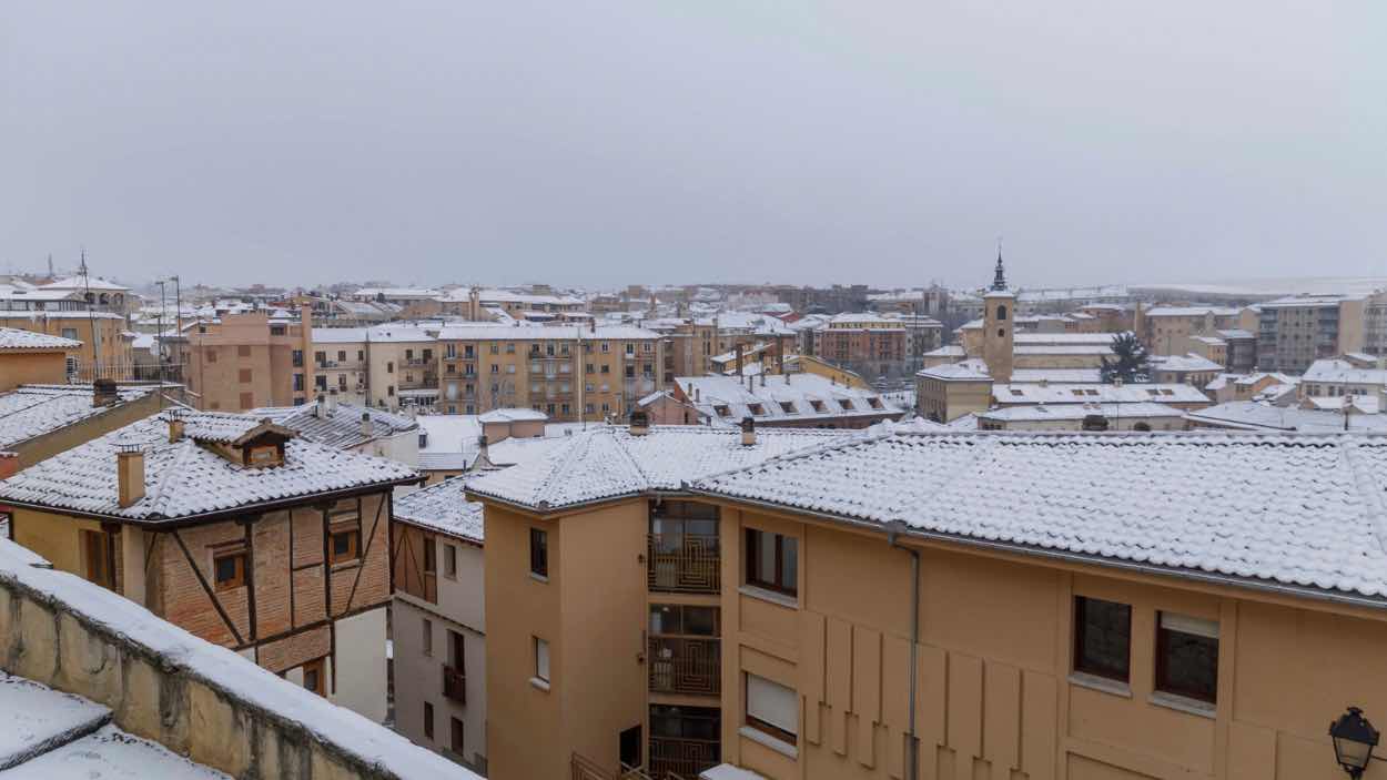 Paisaje nevado en el norte, donde se activan avisos por frío y nieve. EP