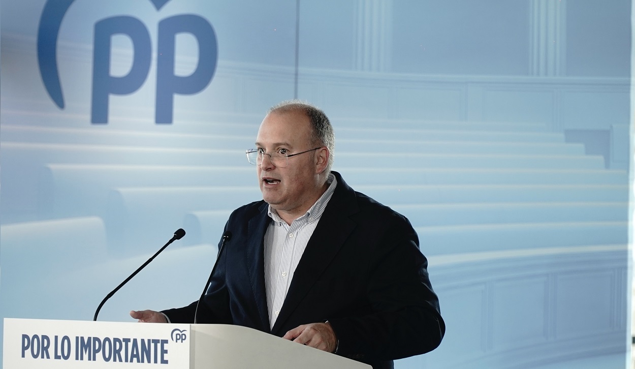 El secretario general del PP, Miguel Tellado, en la Interparlamentaria del PP. EP