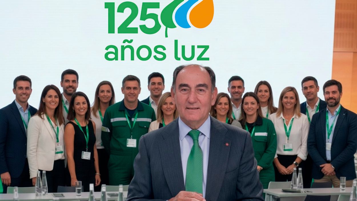 Ignacio Galán, presidente de Iberdrola, junto a parte del equipo de la compañía