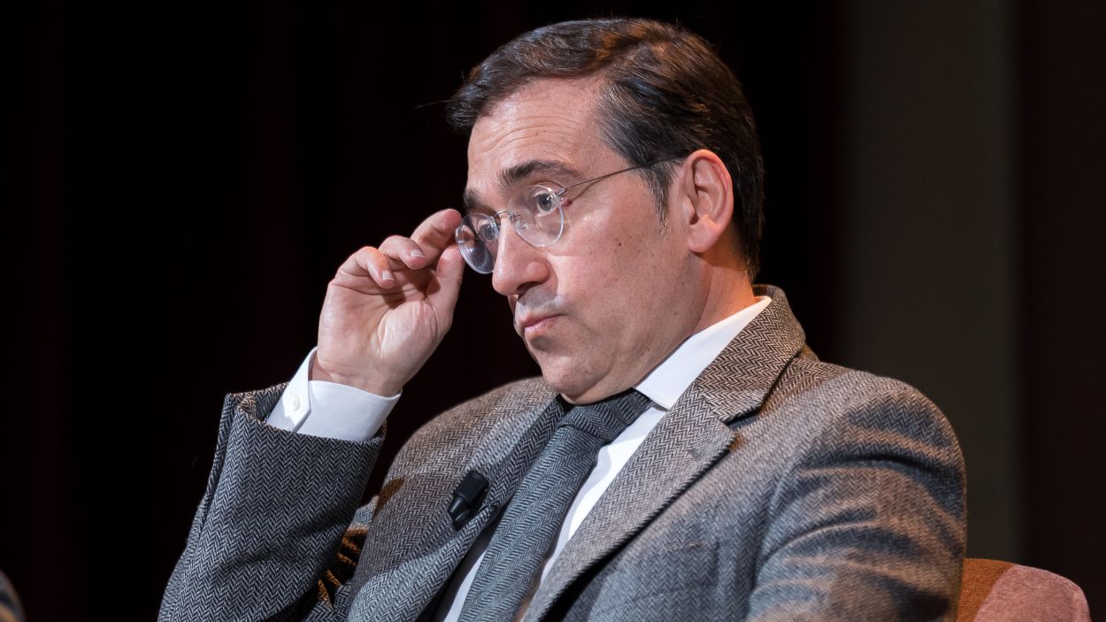 El ministro de Exteriores, José Luis Albares, asiste al desayuno informativo del Ateneo de Madrid. EP