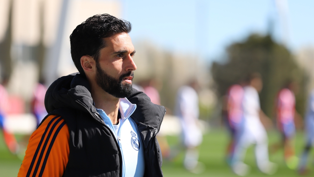 Álvaro Arbeloa entrenando al juvenil A| Carlos Molina