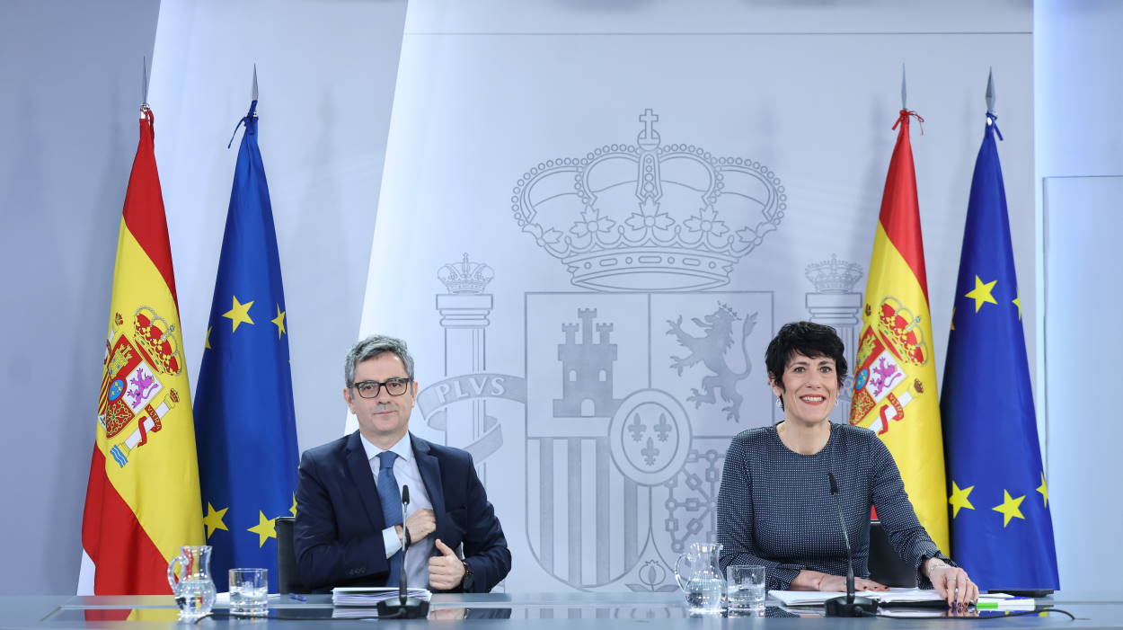 El Gobierno impulsa las leyes de derecho al honor y a la rectificación. EP.