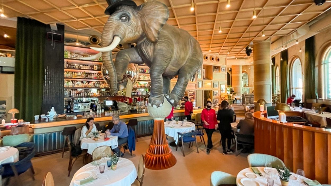 Interior del restaurante Fanático del Paseo de la Castellana