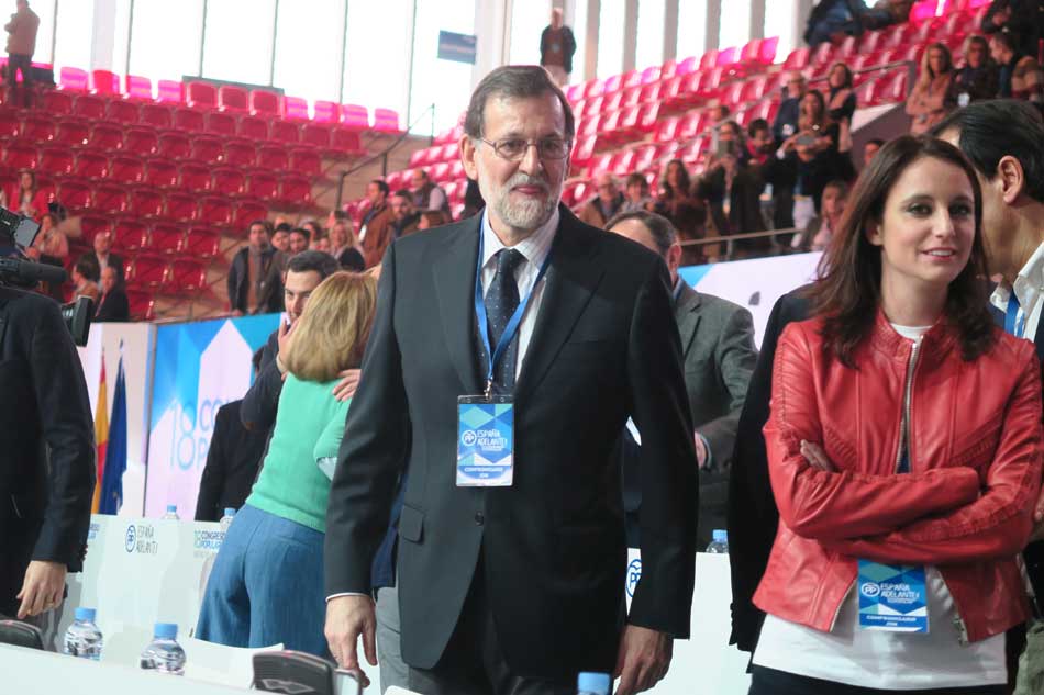 Mariano Rajoy y Andrea Levy, en el congreso del PP.