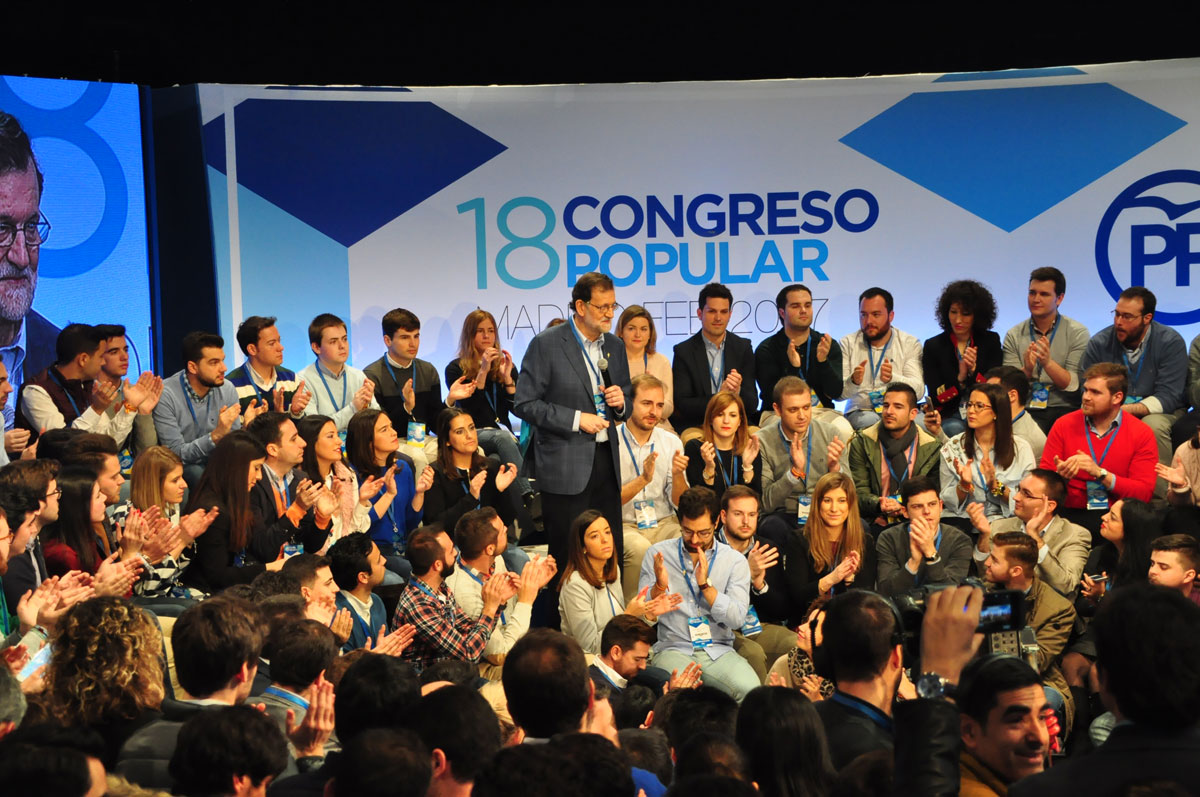 Mariano Rajoy en un acto con Nuevas Generaciones en el 18º congreso del PP 