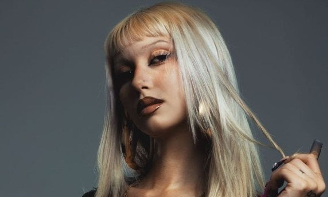 La cantante Metrika. EP