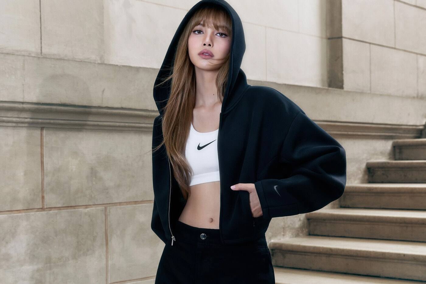 Lisa Blackpink, Cortesía de Nike