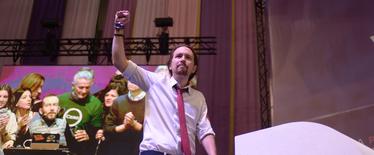 Pablo Iglesias celebrando su reelección como secretario general en Vistalegre II