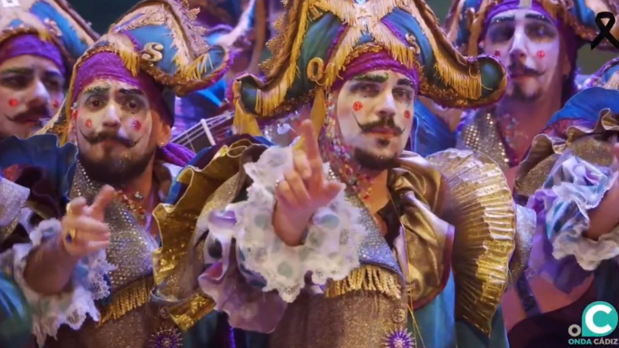 Comparsa 'Los Locos' en el Carnaval de Cádiz 2026