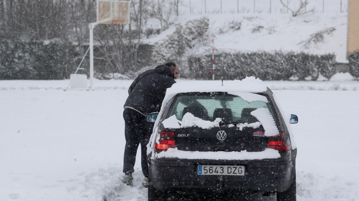 La borrasca Ingrid provoca nevadas intensas en Galicia. EP. 