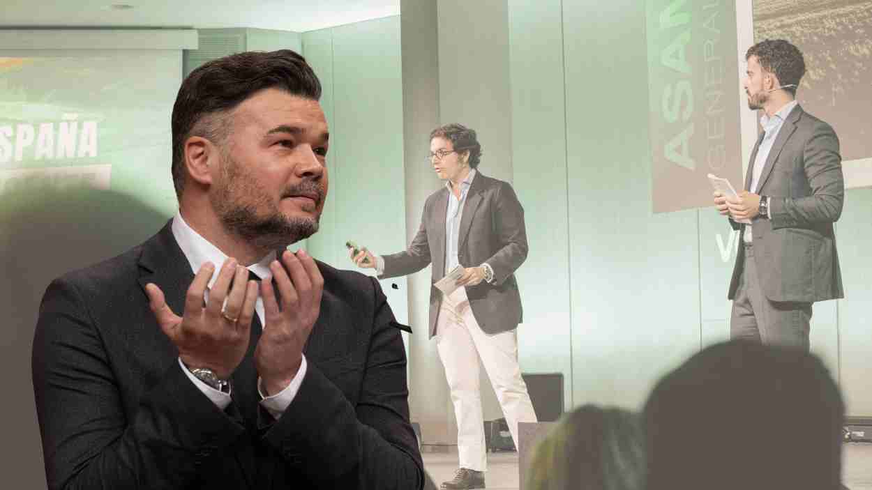 El detalle de la campaña electoral aragonesa de Vox en el que se fija Rufián 