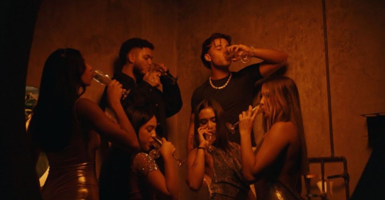 Bassy junto a Jotaerre