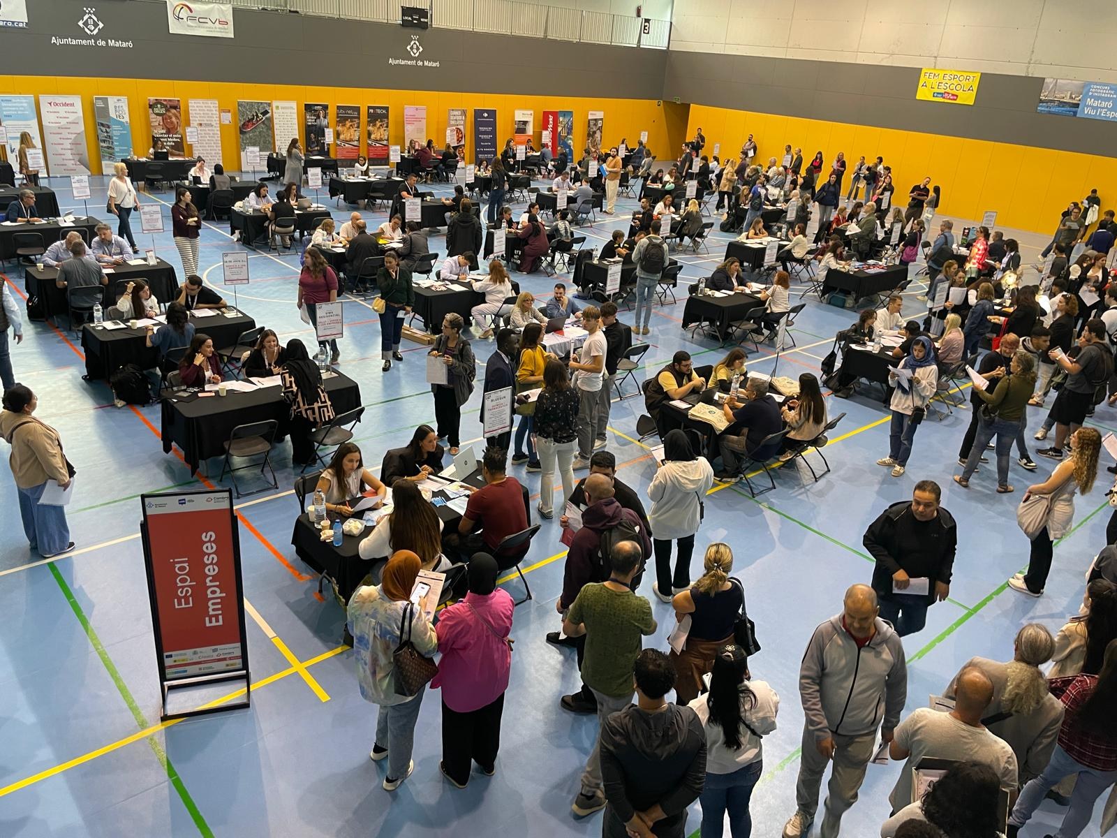 Primera edición de la feria de ocupación GiraFeina. Ayuntamiento de Mataró