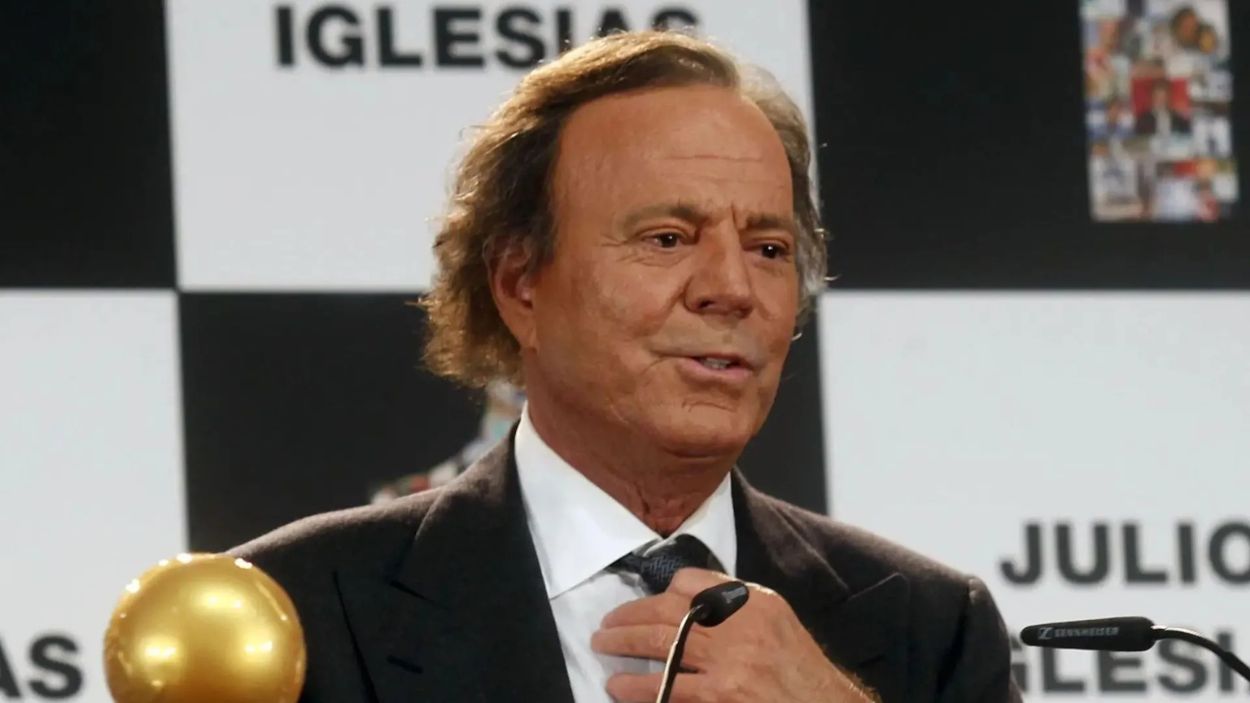 Julio Iglesias. Mediaset España