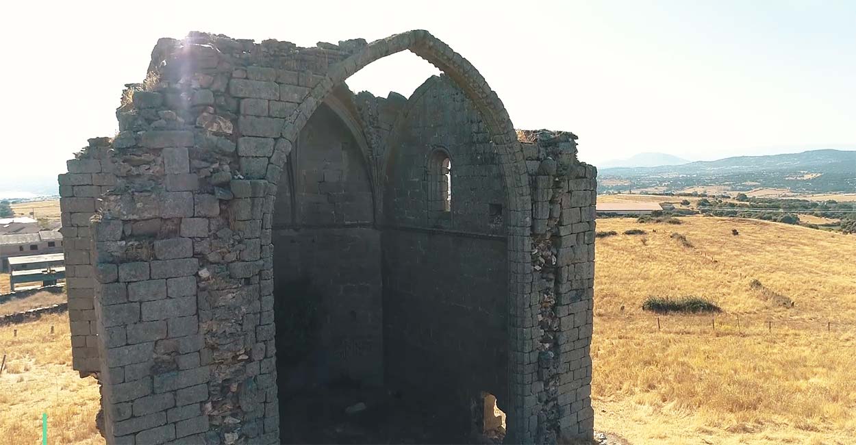 Torreón de Guijuelo. Castillos en el Aire (ADERAVI)