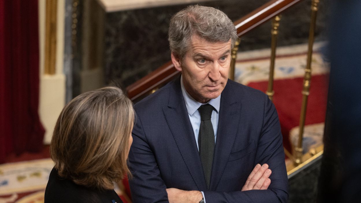 El presidente del Partido Popular, Alberto Núñez Feijóo, durante un Pleno en el Congreso de los Diputados. EP.