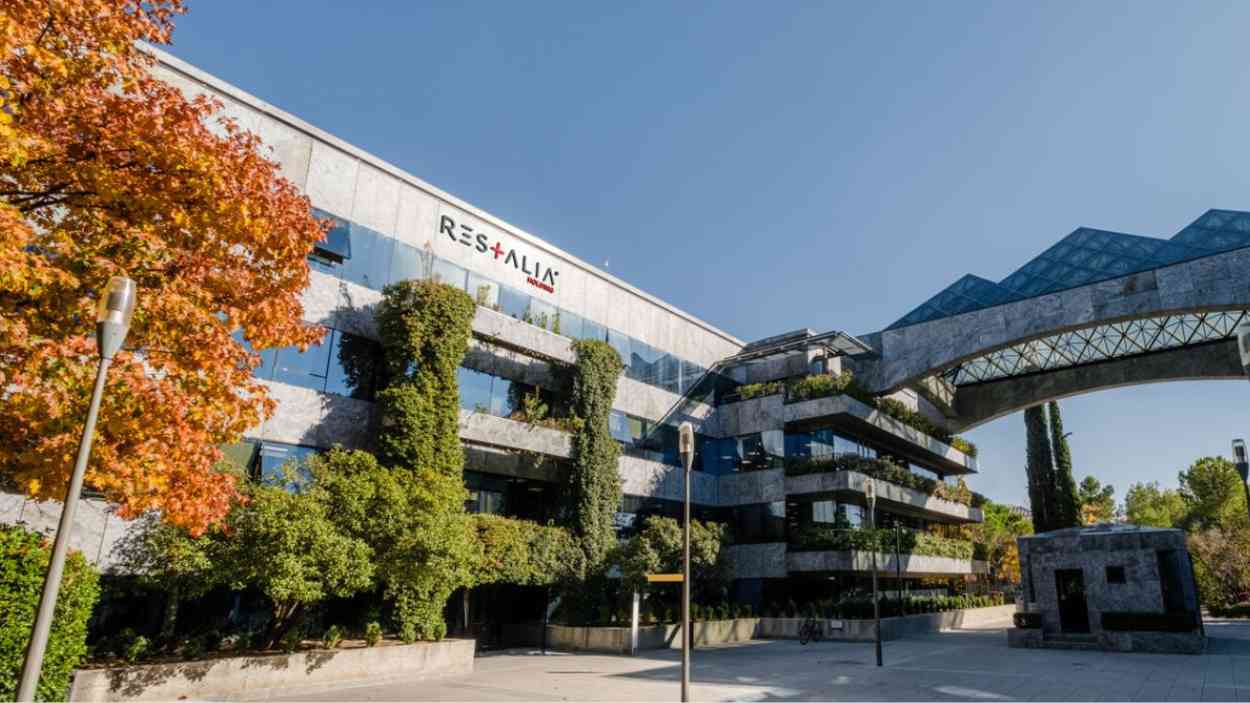 Imagen de un edificio de Restalia  Foto de Restalia